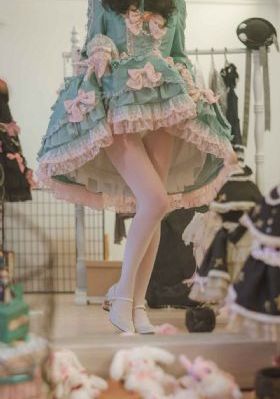 《婚前试爱》