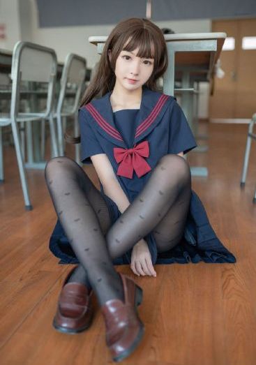 年轻的女闺蜜5