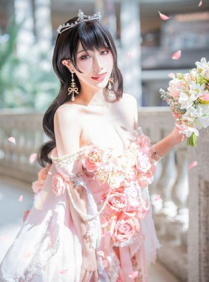 美丽的小蜜蜂美国版7娃娃脸